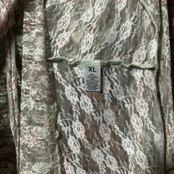 madden girl Sage Green Lace Tie-Front Women's Floral Sheer Long Sleeve Blouse - Picture 5 of 5